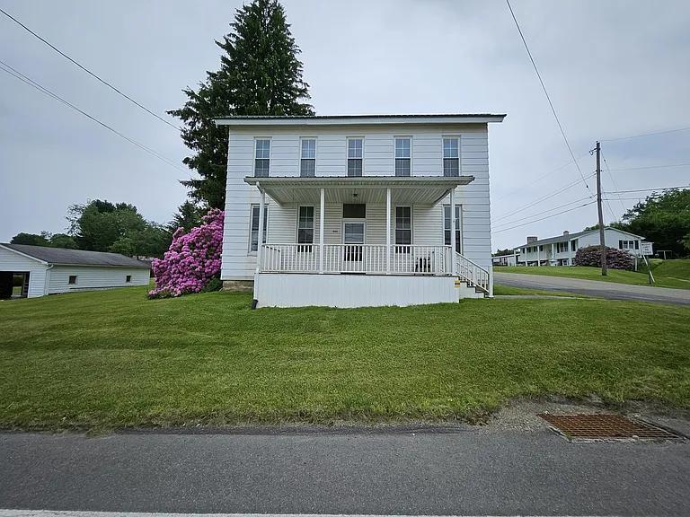 Charming Updated Home in the Heart of Kersey