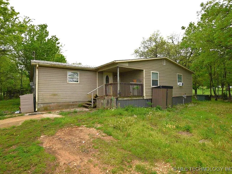 Peaceful 5-Bedroom Retreat with Room to Grow