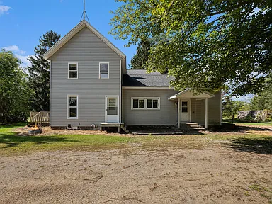 Spacious and Serene Home in Scenic Greenville Location