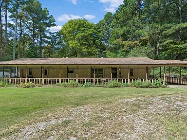 Peaceful Countryside Retreat with Space to Personalize and Grow
