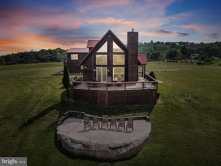 Rustic Mountain Home with Acreage, Charm, and Versatility