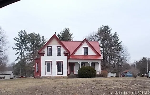 Historic Fixer-Upper with Character in Worthington