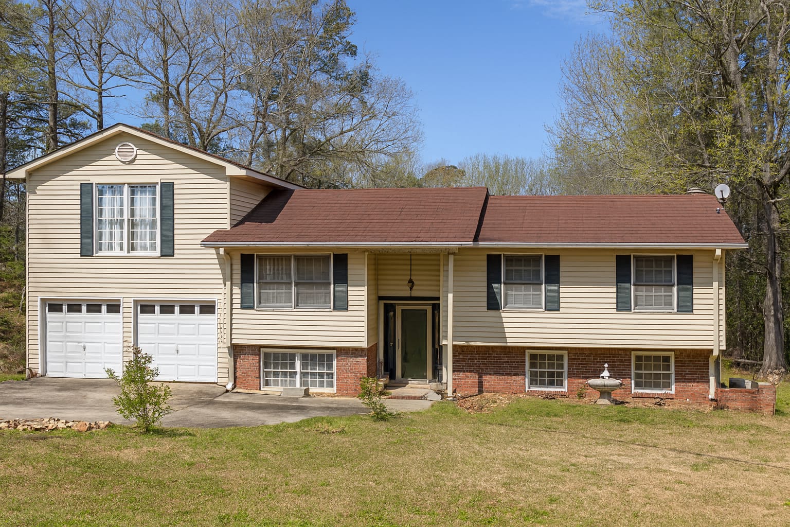 Your Perfect Comfort and Potential Await in LaGrange