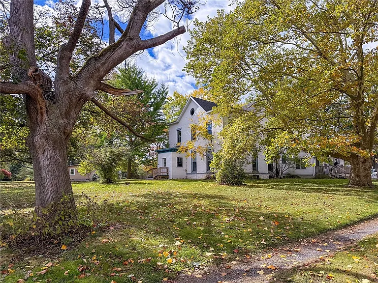 Historic Brick Estate with Multi-Unit Potential in Serene Countryside