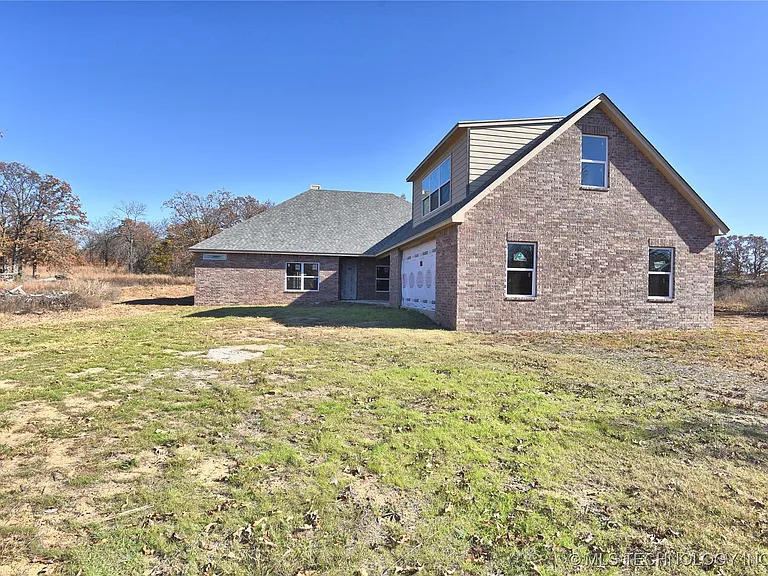 Private Country Living with a Customizable New Build