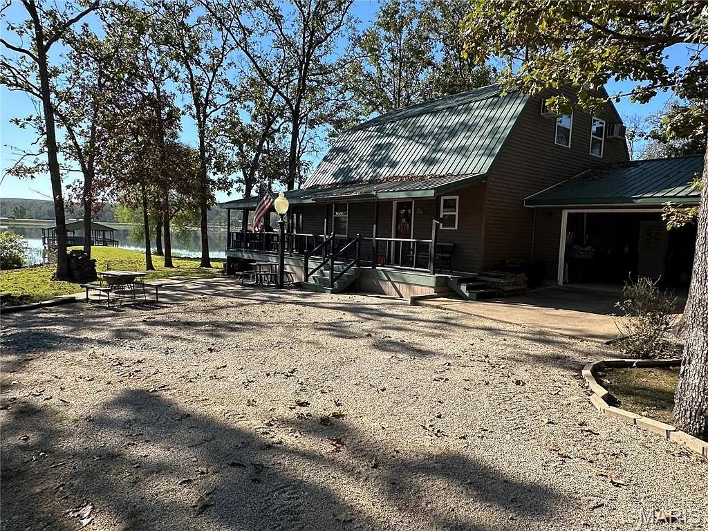 Charming Wooded Cabin Property in Ironton, Missouri