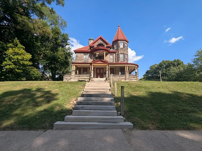 Classic Residence with Character in the Heart of Rock Island