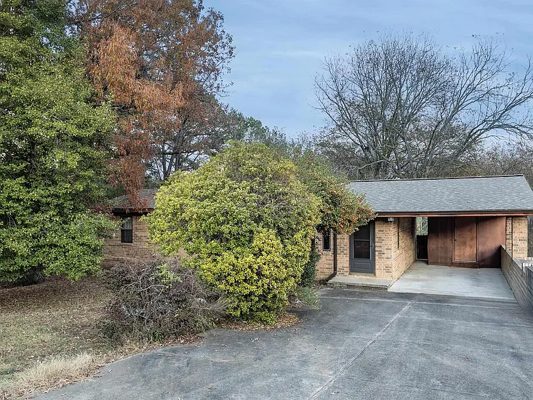 Inviting One-Level Home in a Peaceful North Little Rock Neighborhood