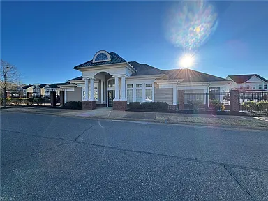 A Beautiful Family Home in a Peaceful and Welcoming, Hayes Virginia
