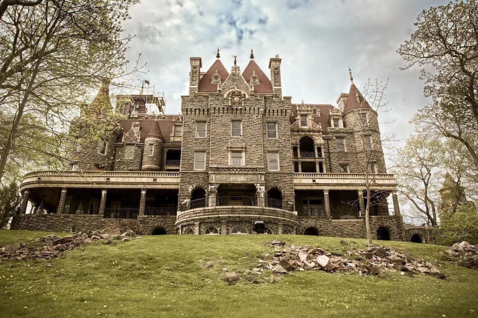 Historic Boldt Castle Restored After Over 70 Years of Abandonment