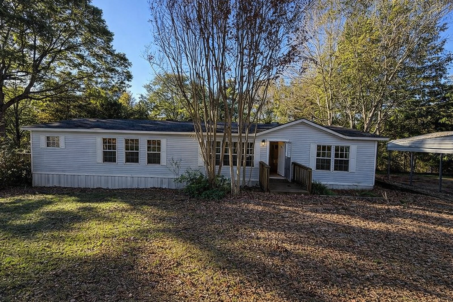 Beautiful Single-Level Home Near Scenic Lake in Seneca