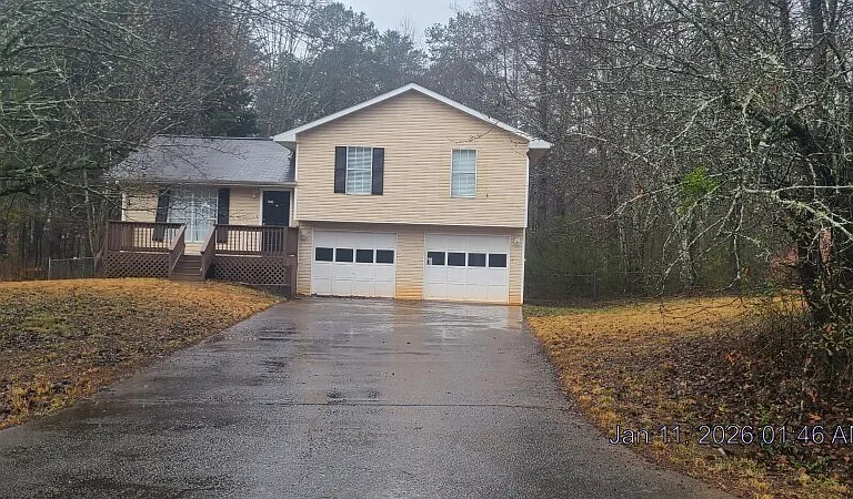 Charming Flowery Branch Home with Living and Everyday Convenience