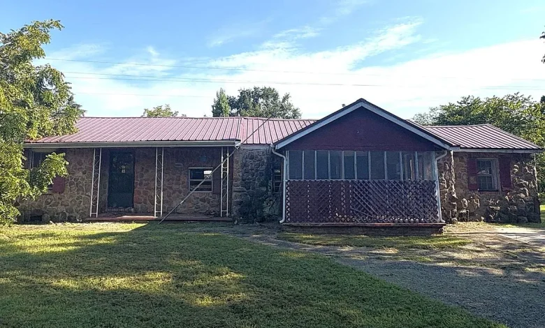 Prime 0.3-Acre Lot with Great Potential