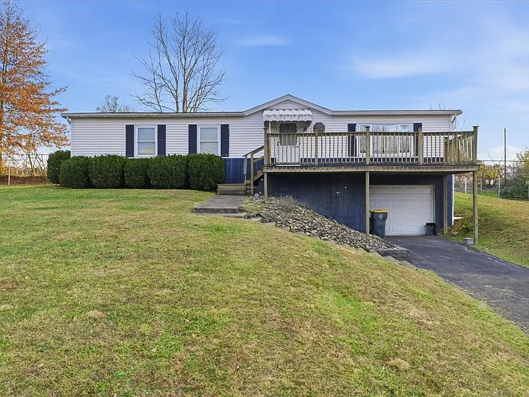Single-Level Living in Quiet Area of Belle Vernon