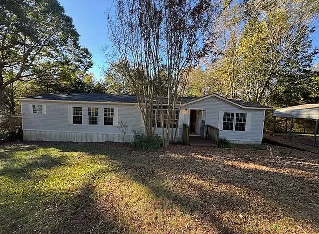 Charming Mountain-View Lakefront Home in Seneca, SC