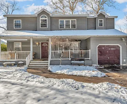 Spacious Home Designed for Multi-Generational Living