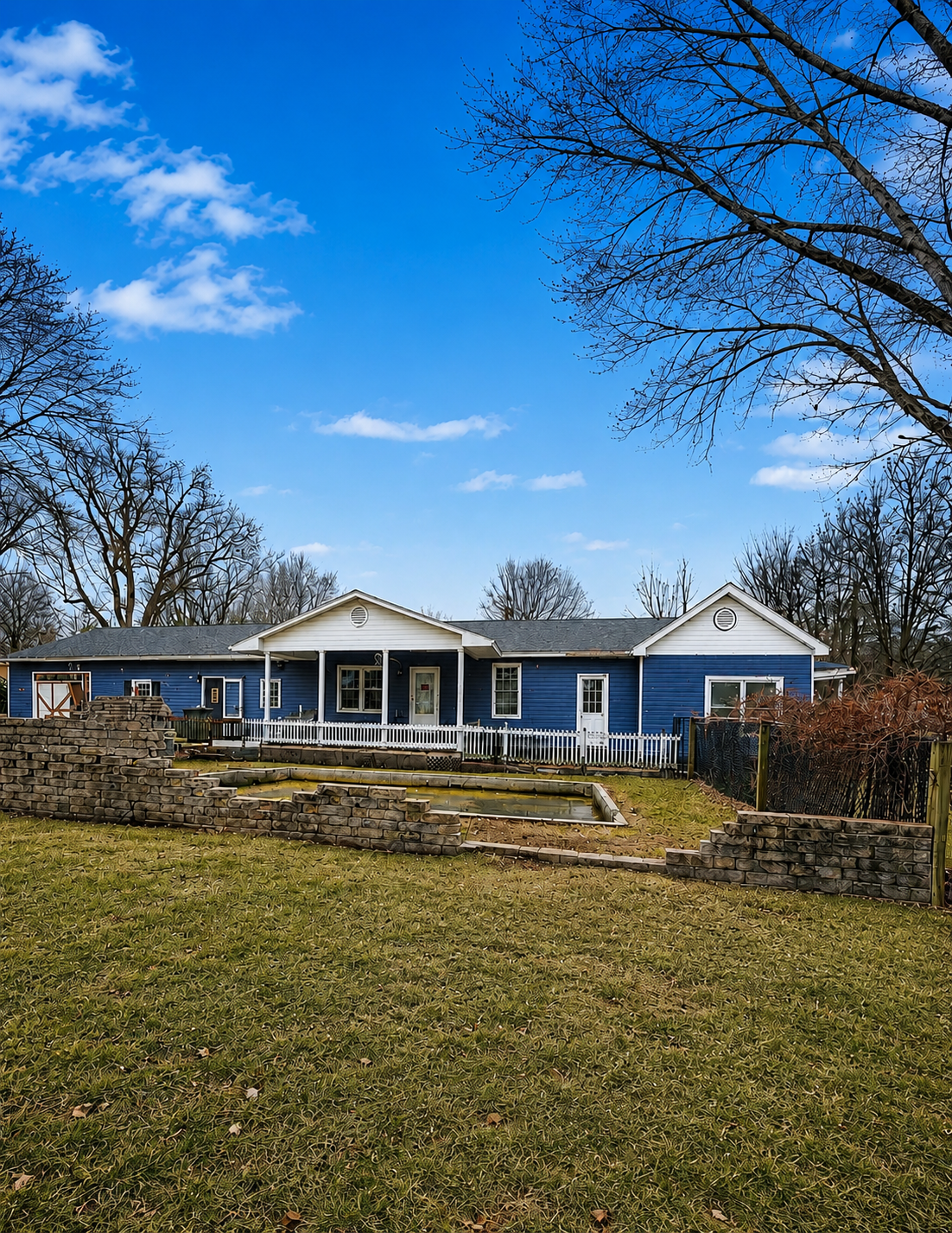Investment Opportunity in Eden, NC – Spacious Multi-Unit Property with Renovation Potential