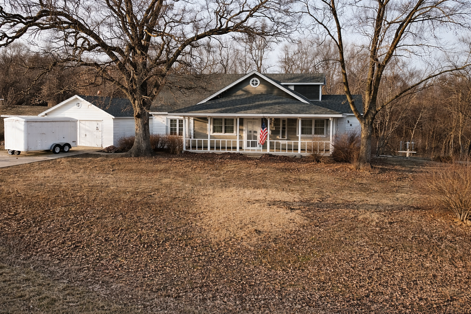 Spacious Country Home Opportunity in Livonia Missouri