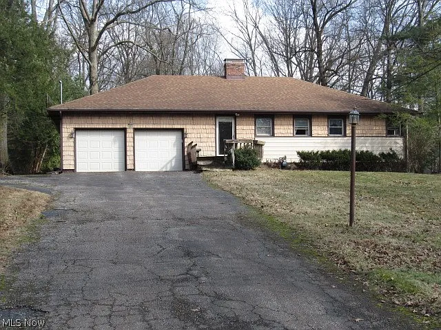 Charming Rural Home Surrounded by Nature in Northfield