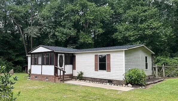 Charming Single-Story Home in Peaceful Roanoke Rapids Neighborhood