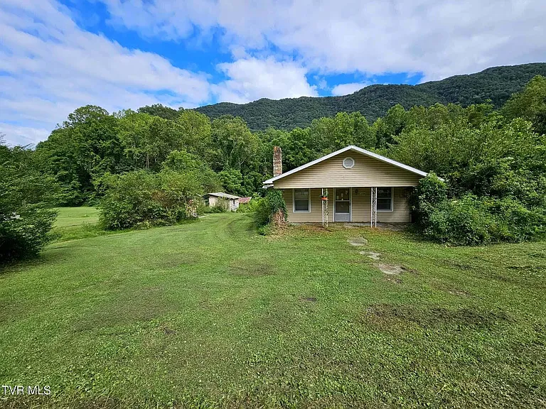 Country Home with Spacious Yard in Scenic Big Stone Gap