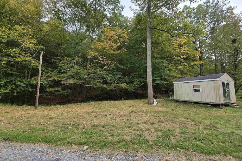 Scenic 35.66 Acres of Land in Fairmont, West Virginia