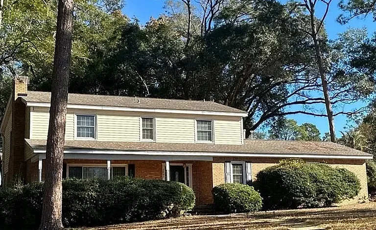 Comfortable Four Bedroom Residence