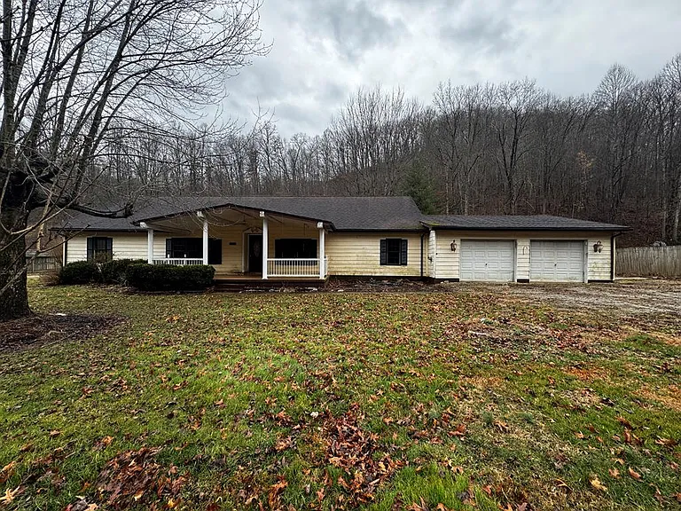 Spacious Land and Home Opportunity in Portsmouth, Ohio