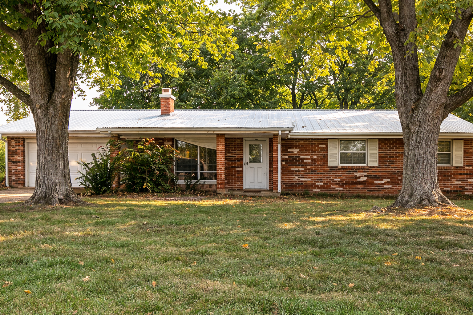 Classic Family Home in Quiet Mason City Neighborhood