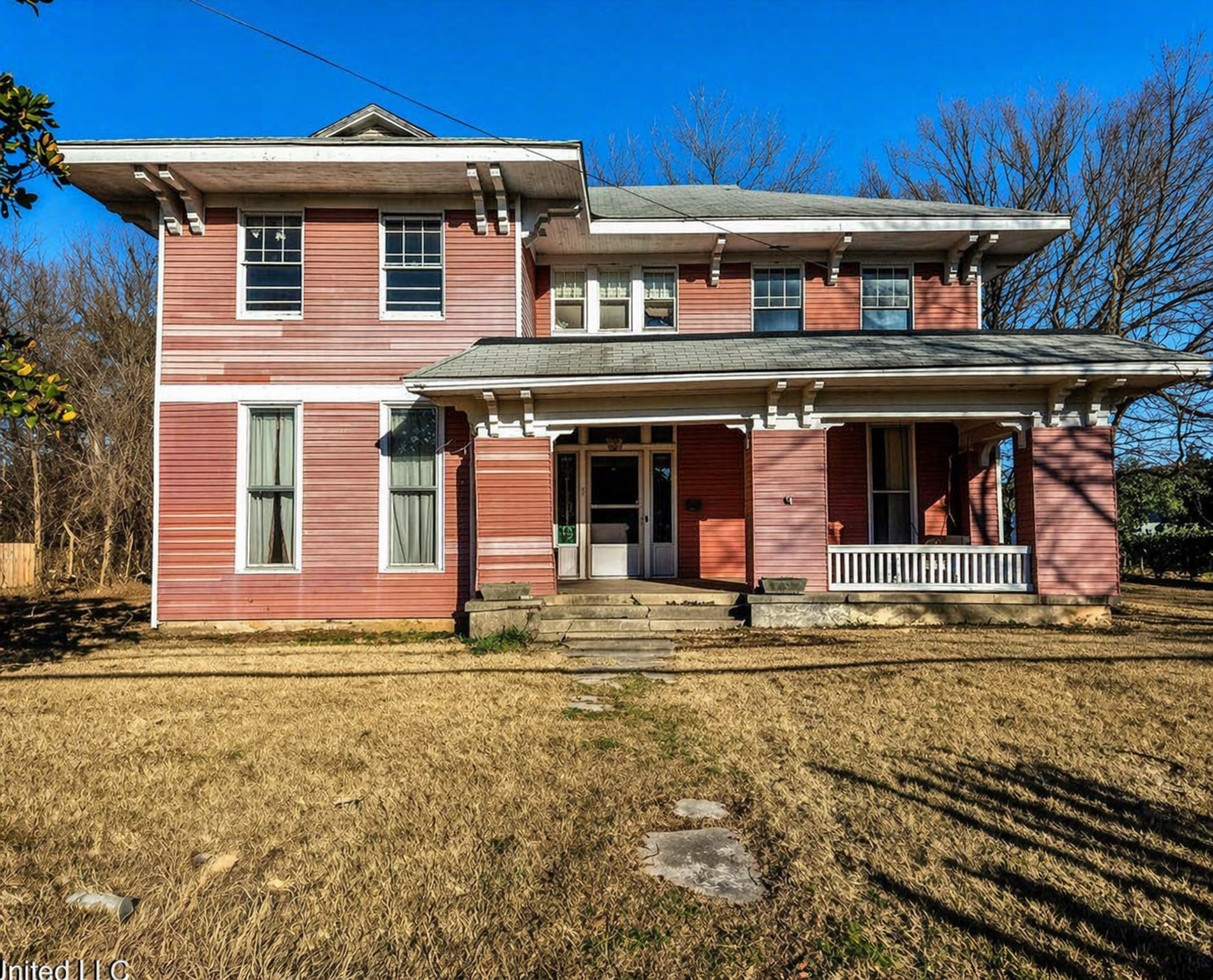 Grand Home Full of Character in Holly Springs