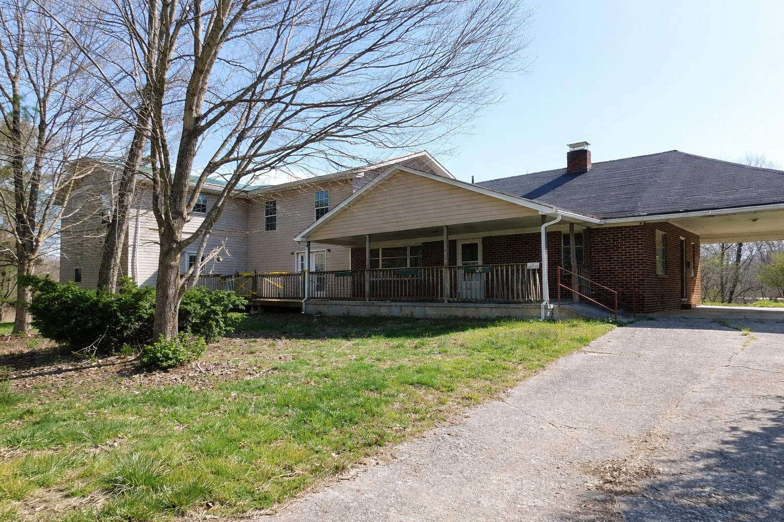 Spacious Country Home with Privacy and Potential in Williamsburg, Kentucky