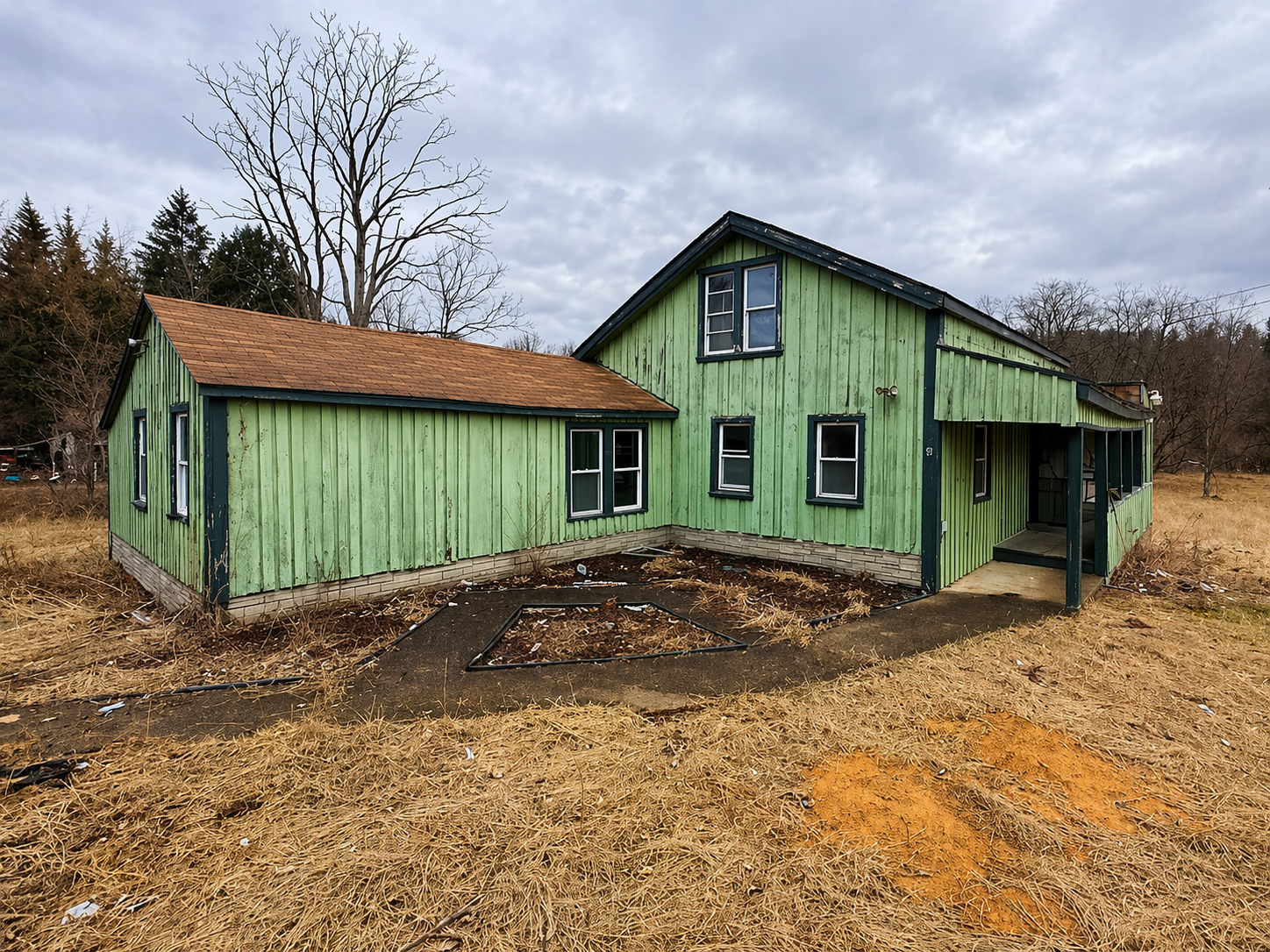 Charming Country Home with Land and Stable in Addison, New York