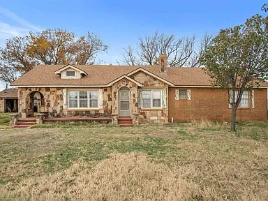 Farmhouse Retreat in Seymour, Texas with Wide Open Country Views