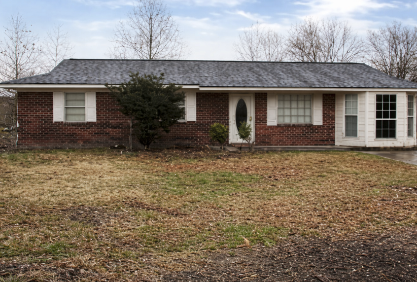 Spacious Home with Flexible Living Space in Dumas