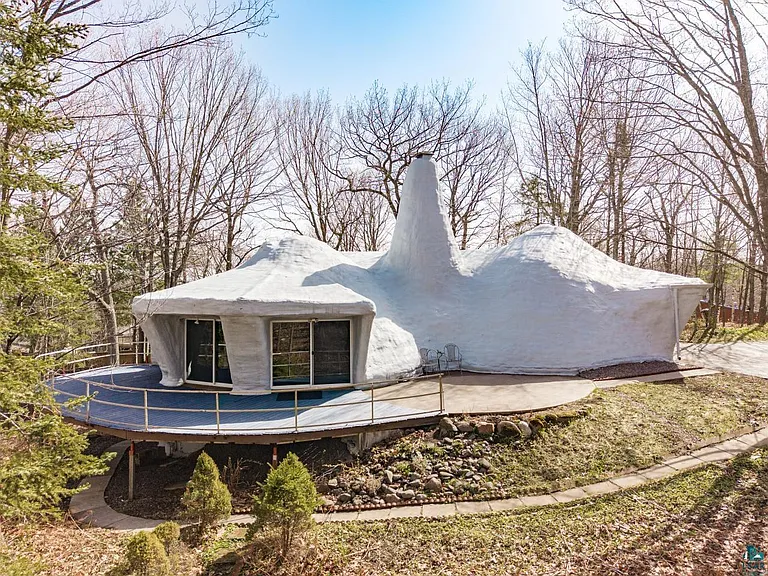 Distinctive Duluth Home With Rare Architectural Character