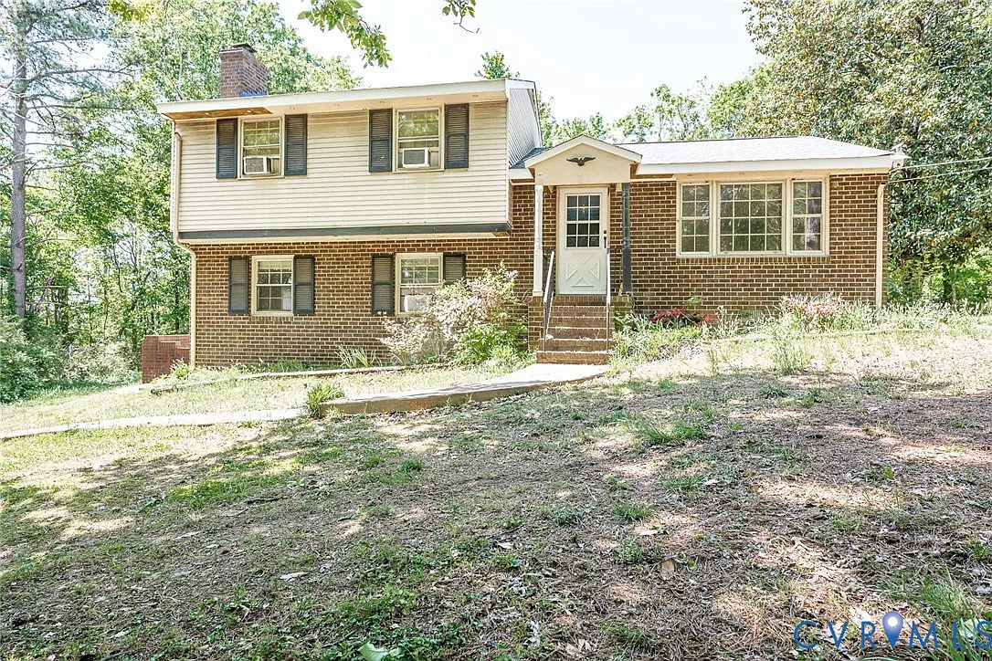 Spacious Henrico Home with Flexible Living Space and Large Yard Potential