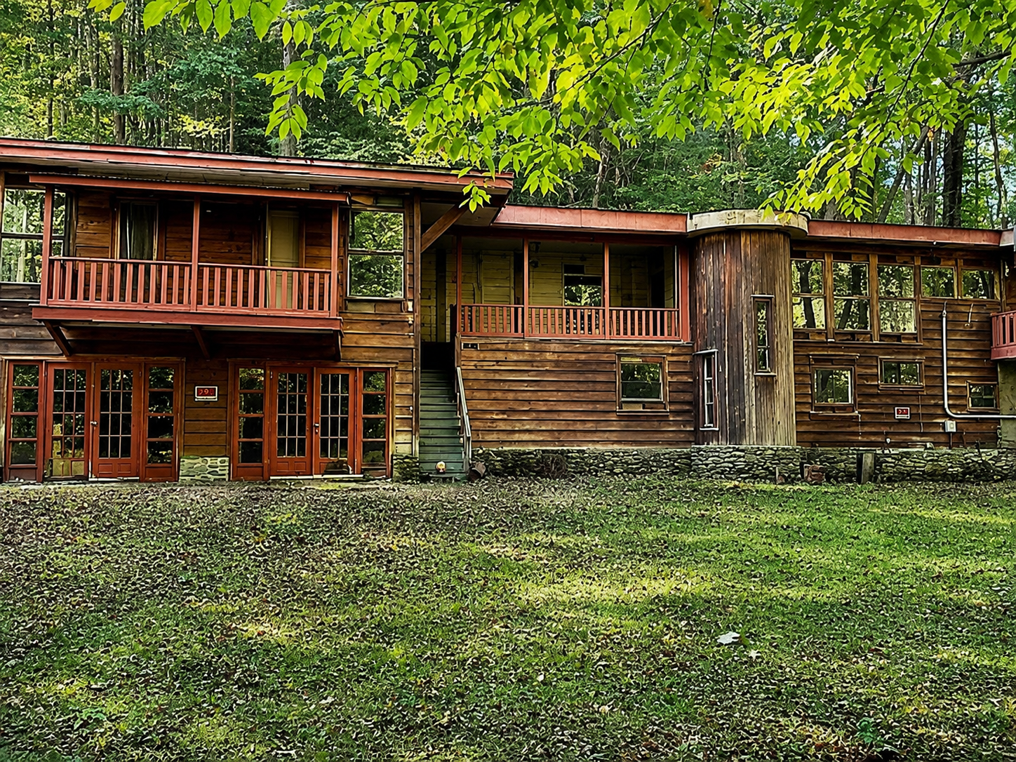 Creekside Mountain Retreat with Endless Potential in Burnsville