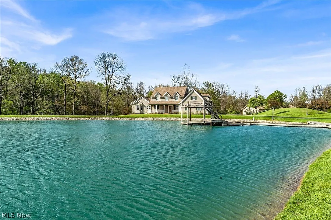 Peaceful 118-Acre Estate Retreat