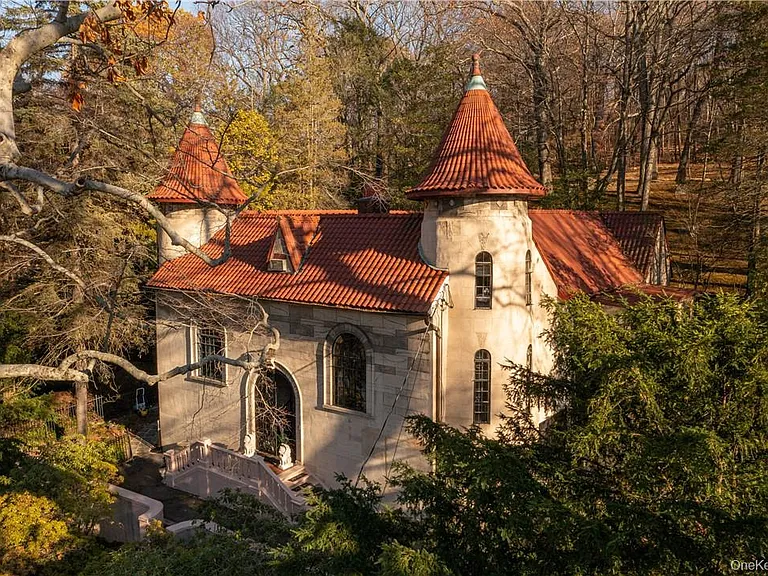Elegant Irvington Estate with Charm and Privacy