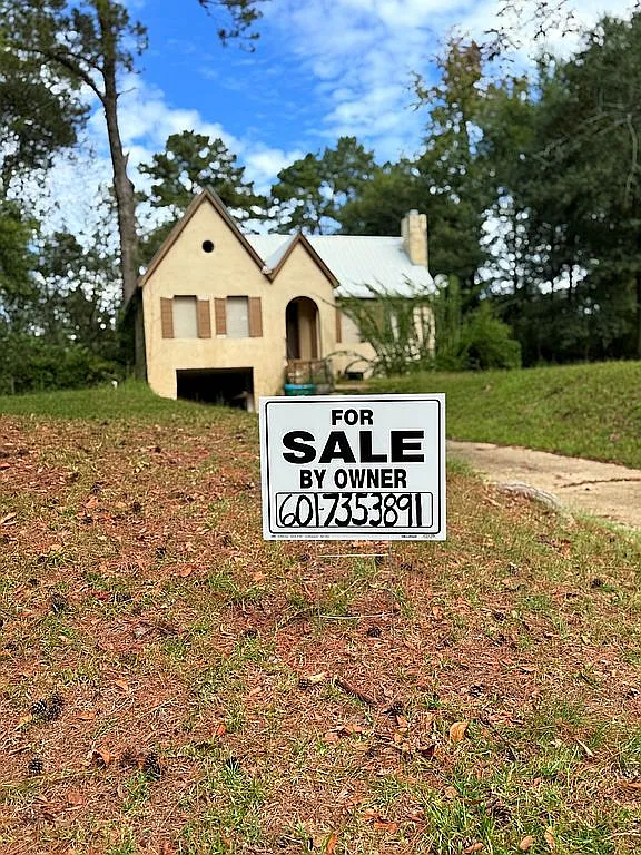 Unique Waynesboro Home With Character And Renovation Potential