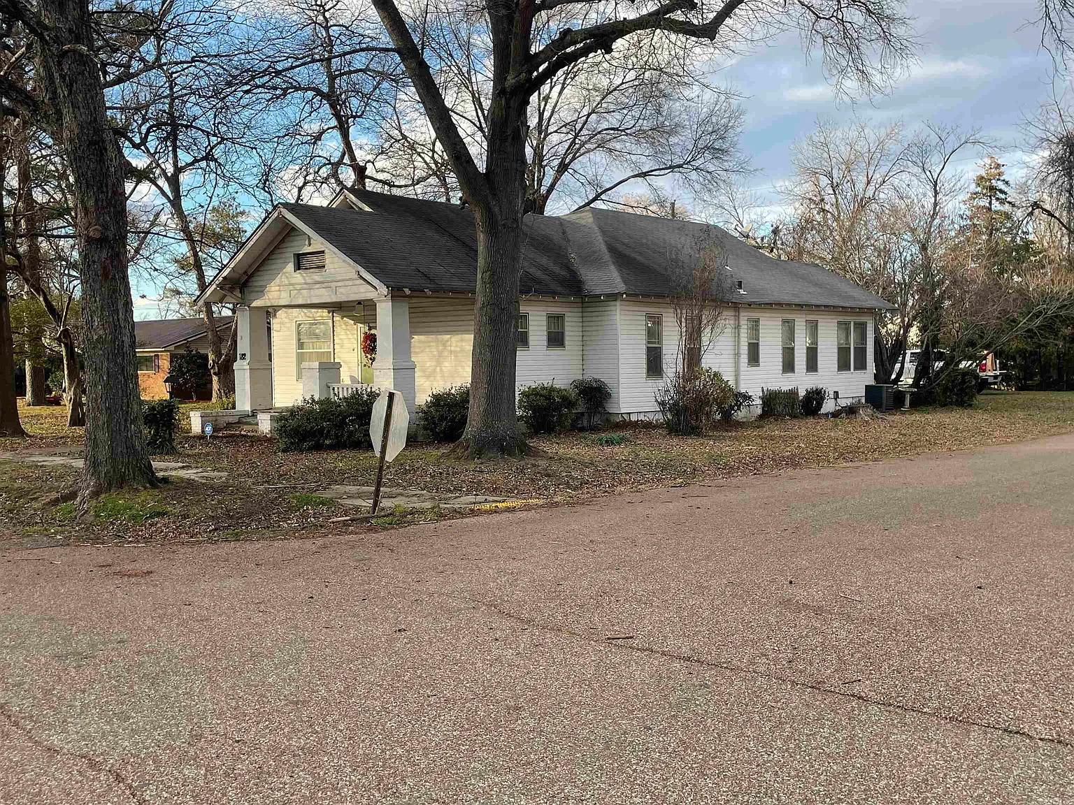 Beautiful 3-Bedroom Craftsman Home with Stunning Woodwork