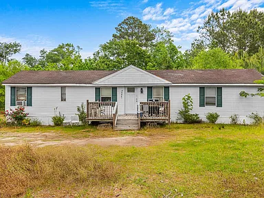 Longs Home with Great Potential Near the Grand Strand