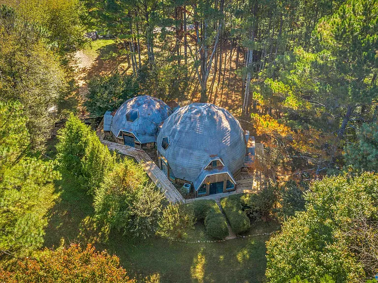 Unique Geodesic Home
