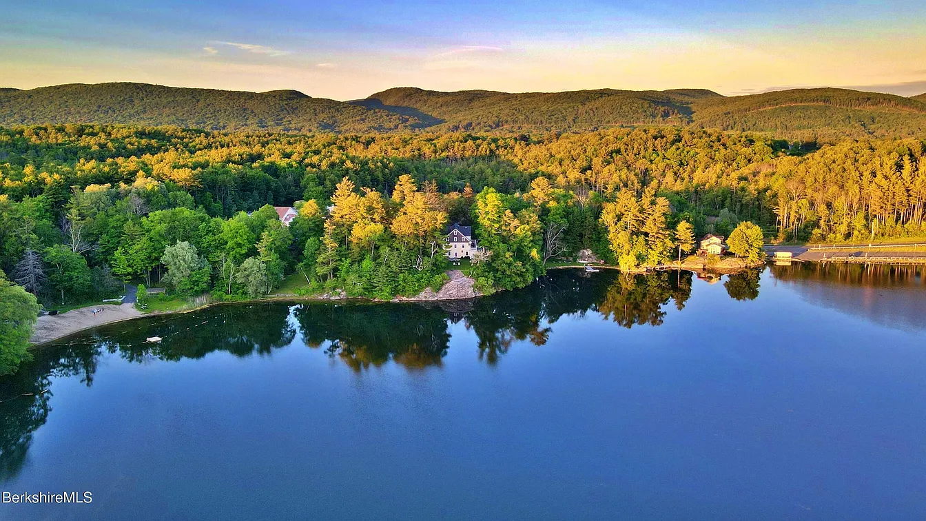 Historic Lakefront Estate in Lee