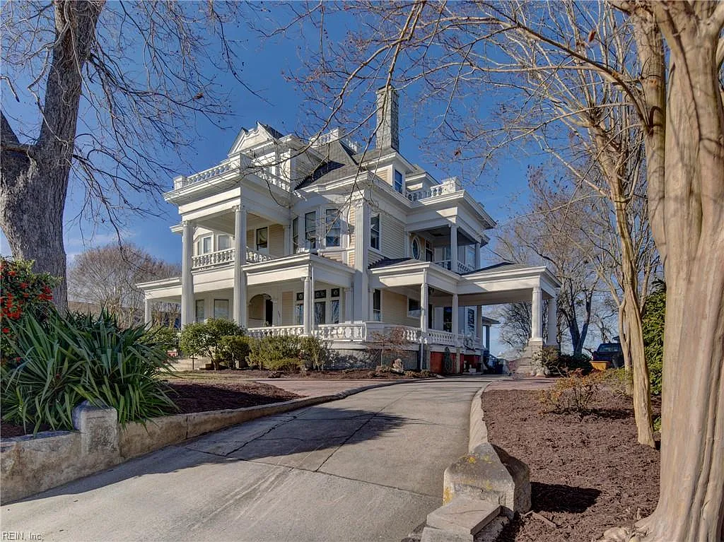Luxury Historic Estate